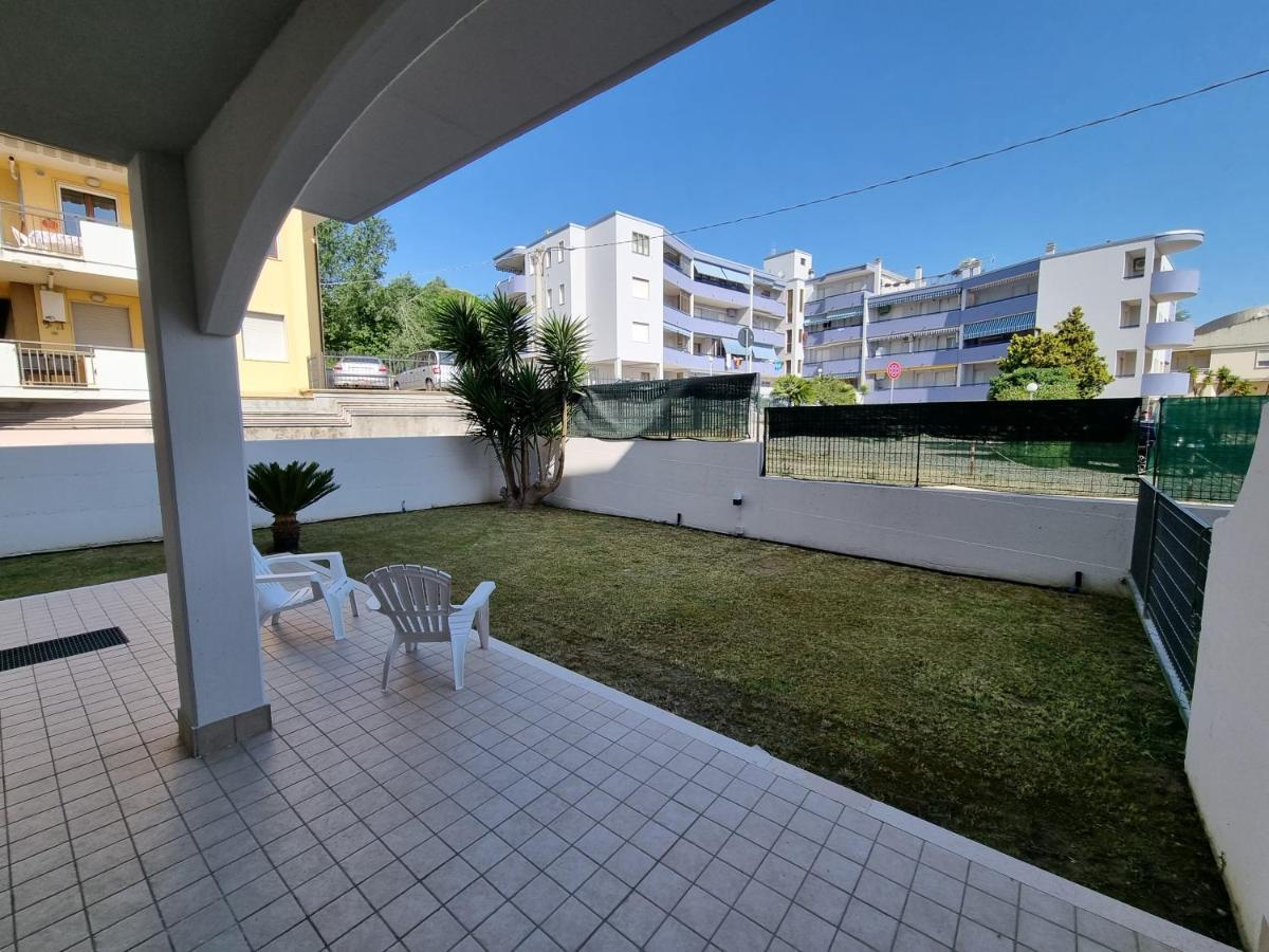 Spalato Beach Place 瓦斯托 外观 照片